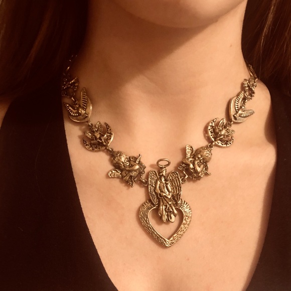 Gold Angelic Necklace purchased in Dallas Texas over 30 years ago, ❤️ - Picture 11 of 16